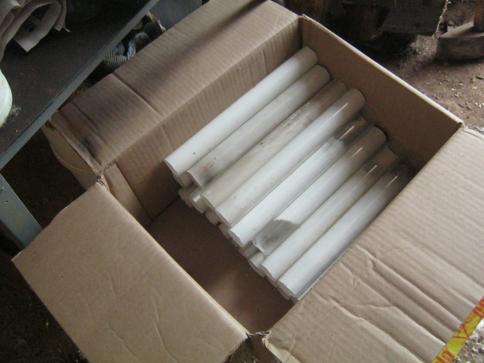 Любительское электровакуумное дело. Освоение стекла от крупных ЛДС Т12 - 4