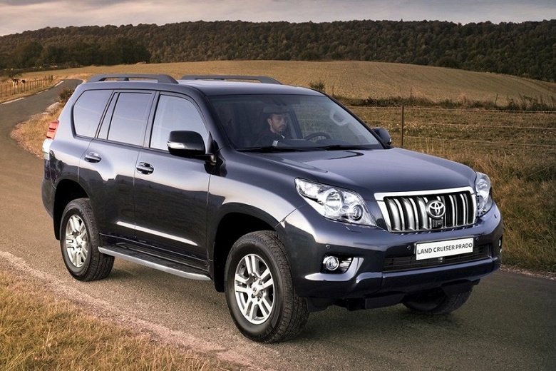 Выбор есть всегда: в России за одну цену можно купить новые Tank 500 или Toyota Land Cruiser Prado 150, правда машины выпущены с разницей 12 лет - 1 Выбор есть всегда: в России за одну цену можно купить новые Tank 500 или Toyota Land Cruiser Prado 150, правда машины выпущены с разницей 12 лет