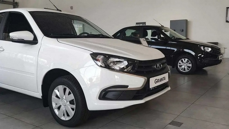 Прямая покупка Lada с завода &mdash; миф или реальность? Об этом рассказали на АвтоВАЗе