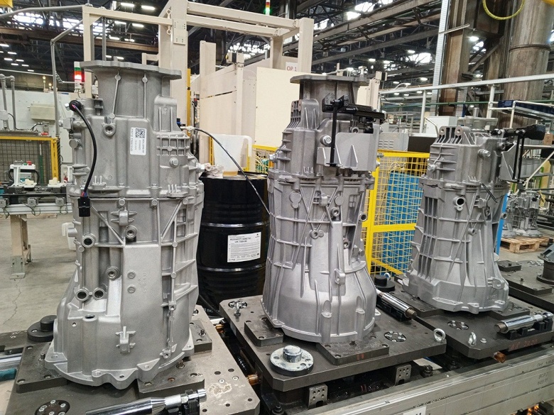 Российские рамные внедорожники с корнями Toyota &mdash; Sollers ST6 и ST8 &mdash; получат новые отечественные коробки