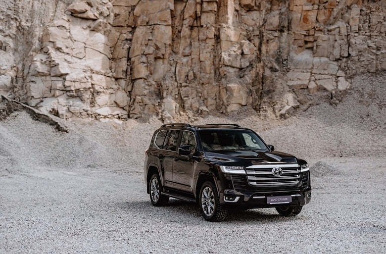 Теперь Toyota Land Cruiser 300 сложнее угонять: новинка получила продвинутый защитный комплекс