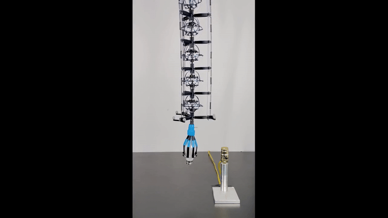 Инженеры создали робота, который вкручивает лампочки за счёт баланса силы промышленных манипуляторов и гибкости мягких аналогов - 1 Инженеры создали робота, который вкручивает лампочки за счёт баланса силы промышленных манипуляторов и гибкости мягких аналогов