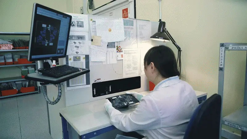 Не только на Тайване могут: как в Санкт-Петербурге собирают электронику для поездов и электростанций - 15