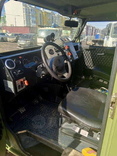 3,9 млн рублей за полноприводный армейский броневик на замену УАЗу-469. В России продают &laquo;Скорпион-ЛША&raquo; с раздаткой от &laquo;Патриота&raquo; и подвеской от Ford F-Series