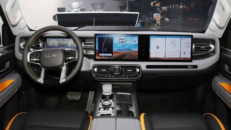 Дешёвый конкурент Tank 300 теперь проезжает 1200 км с расходом 1,4 л/100 км. Полноценный рамный внедорожник BAIC BJ40e поступит в продажу 7 апреля 