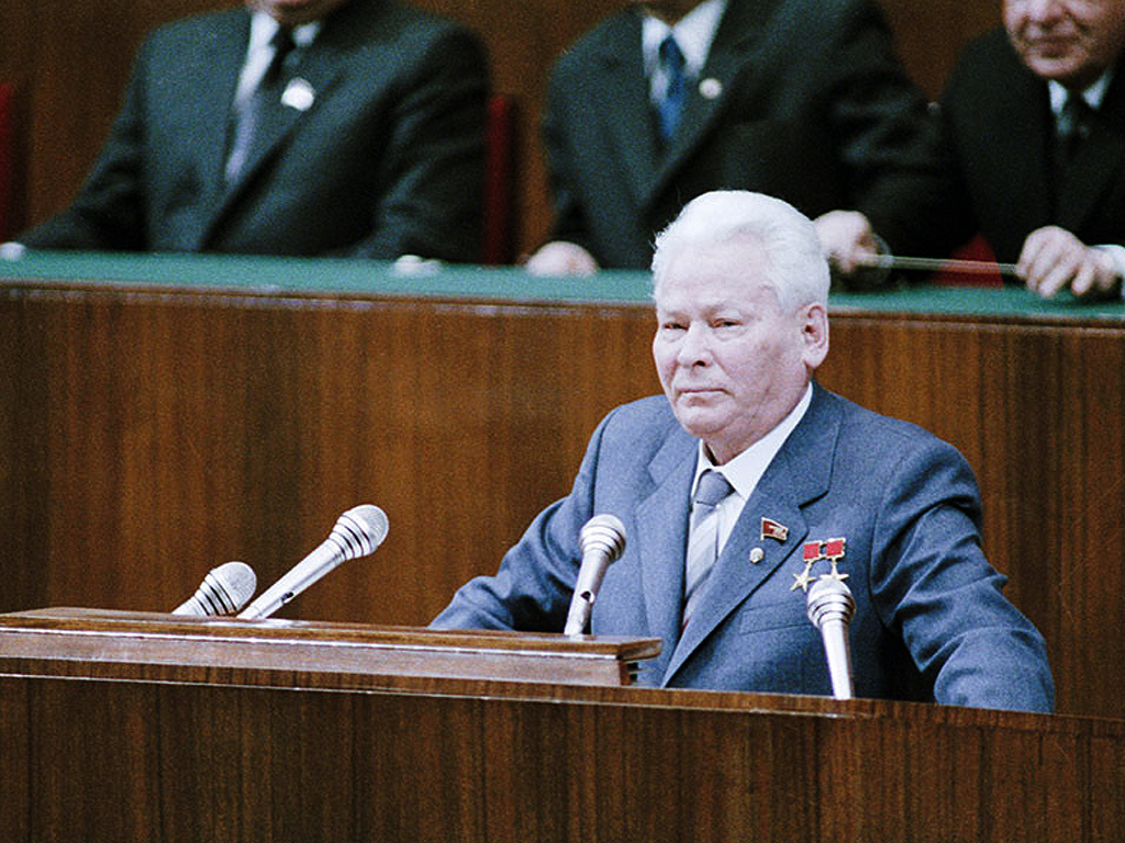 Пришествие Интернета в Россию. Часть 4: «послание генсека Черненко», хакер из Apple в Москве и Usenet в ожидании Russkes - 4