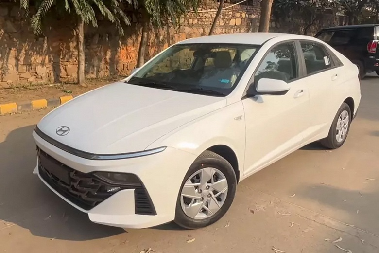 Самый дешевый Hyundai Verna (Solaris) в базовой версии: первые &laquo;живые&raquo; изображения