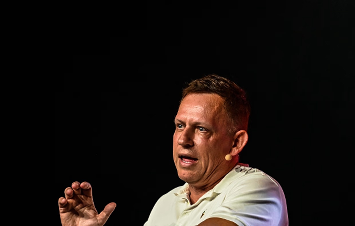 Тиль, наставник Альтмана, на конференции по биткоинам в апреле 2022 года