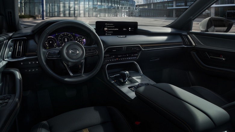 В России уже можно заказать большой флагманский кроссовер Mazda CX-90 2025 &mdash; от 7,3 млн рублей