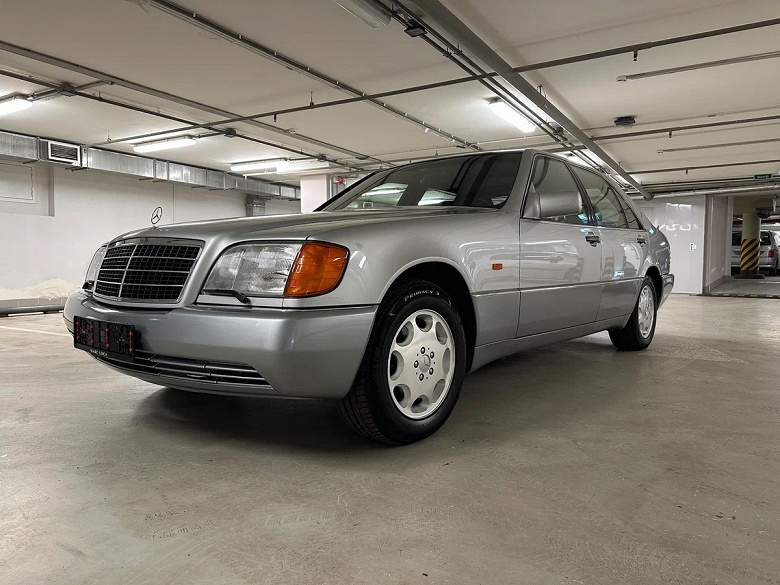 Легендарный &laquo;шестисотый&raquo; Mercedes-Benz продают в Москве: дорого, но пробег всего 29 тыс. км