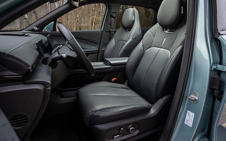 150 л.с. и полный привод: раскрыты характеристики и комплектации Omoda C7 для России