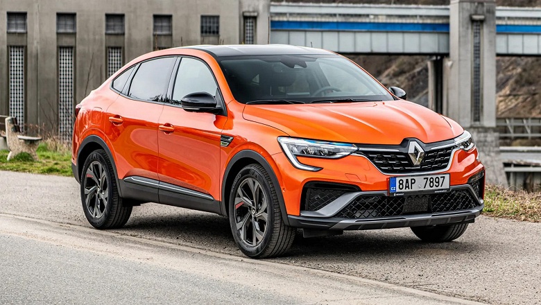 Renault Arkana подорожал в России в три раза: в 2019 году кроссовер можно было купить за 1 млн рублей, актуальная цена — больше 3 млн рублей - 1 Renault Arkana подорожал в России в три раза: в 2019 году кроссовер можно было купить за 1 млн рублей, актуальная цена — больше 3 млн рублей