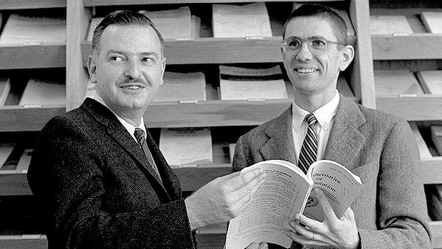 Томас Куртц (Thomas Eugene Kurtz) и Джон Кемени (John George Kemeny)