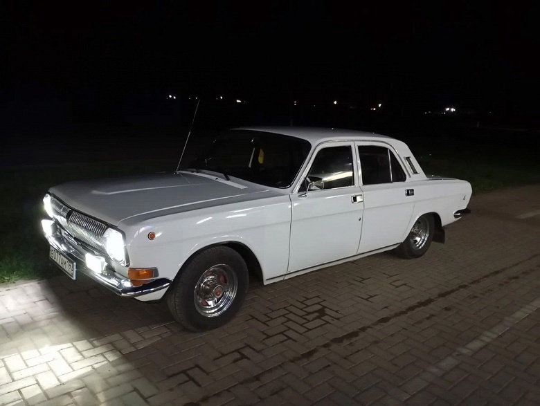 Последний «настоящий» ГАЗ: в России продают новую «Волгу» 1986 года в идеальном состоянии — всего 750 тыс. рублей - 2 Последний «настоящий» ГАЗ: в России продают новую «Волгу» 1986 года в идеальном состоянии — всего 750 тыс. рублей