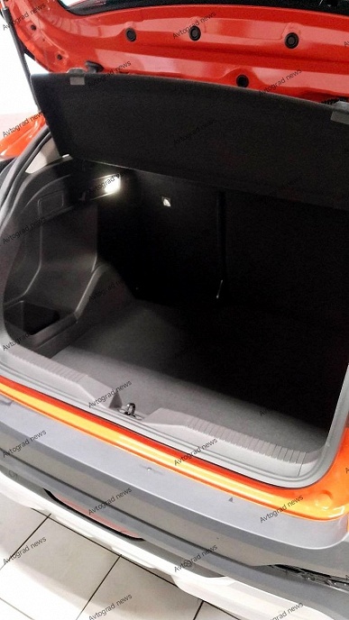 Lada Iskra SW Cross с новой 6-ступенчатой коробкой передач показали во всех деталях