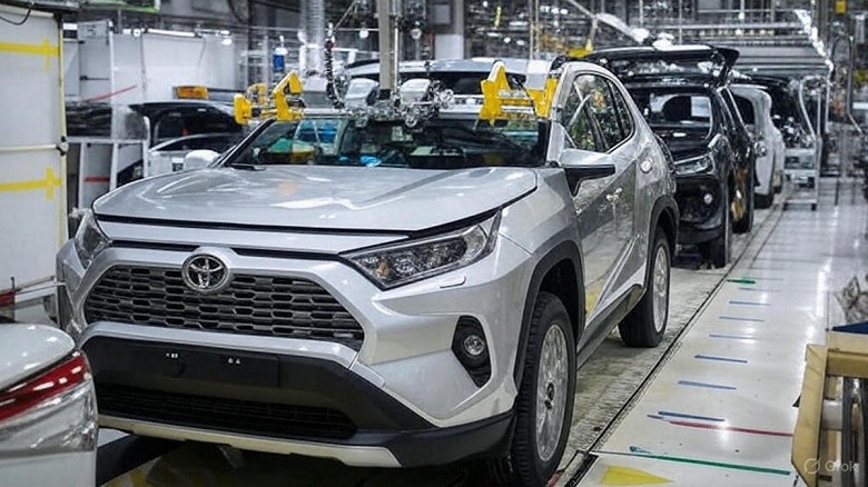 Toyota возвращается в Россию &mdash; появились новые доказательства. Впервые после введения санкций в 2022 году японская компания запустила портал для операционной деятельности