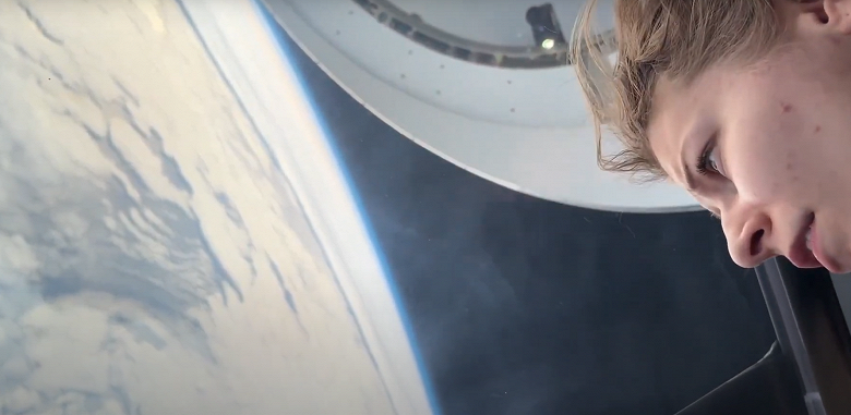 Исторические кадры: через самый большой иллюминатор в космосе впервые показали Антарктиду