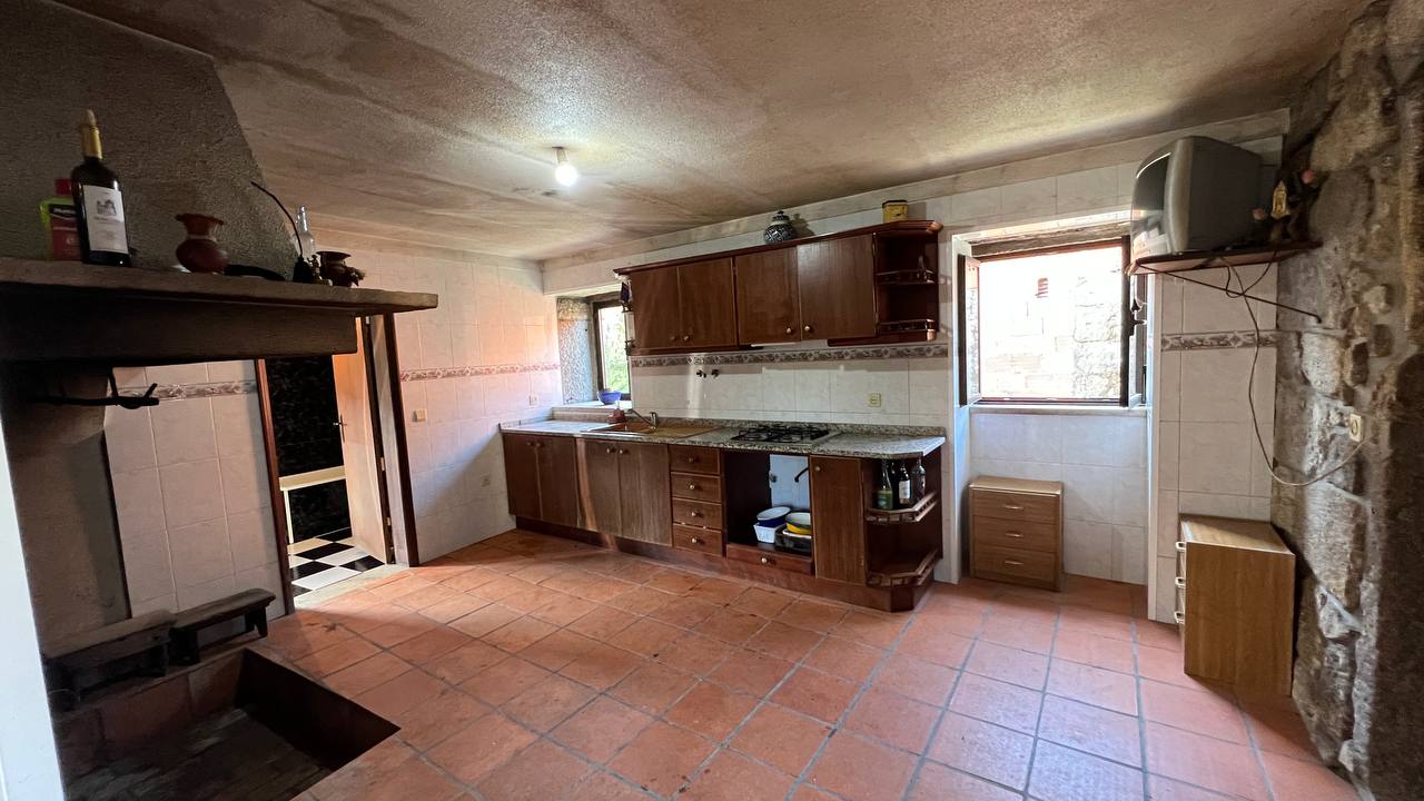 Я продала дом в Сибири и купила дом в Португалии за 5 млн ₽. Мёрзну, но не жалею - 8 Я продала дом в Сибири и купила дом в Португалии за 5 млн ₽. Мёрзну, но не жалею - 8