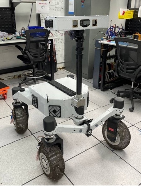 NASA тестирует автономный луноход Endurance для сбора 100 кг образцов