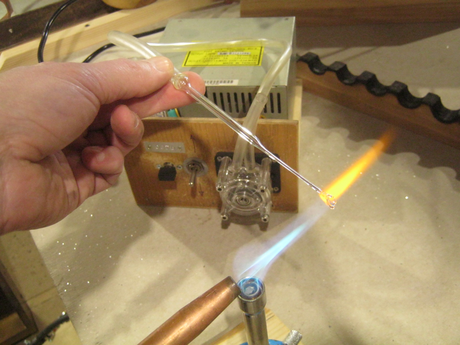 Изготовление простой газоразрядной лампы с распыляемым Ti геттером - 25 Изготовление простой газоразрядной лампы с распыляемым Ti геттером - 25