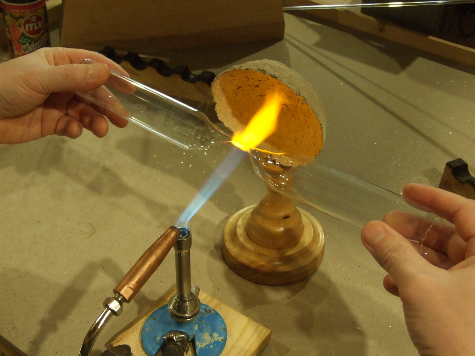 Изготовление простой газоразрядной лампы с распыляемым Ti геттером - 5 Изготовление простой газоразрядной лампы с распыляемым Ti геттером - 5