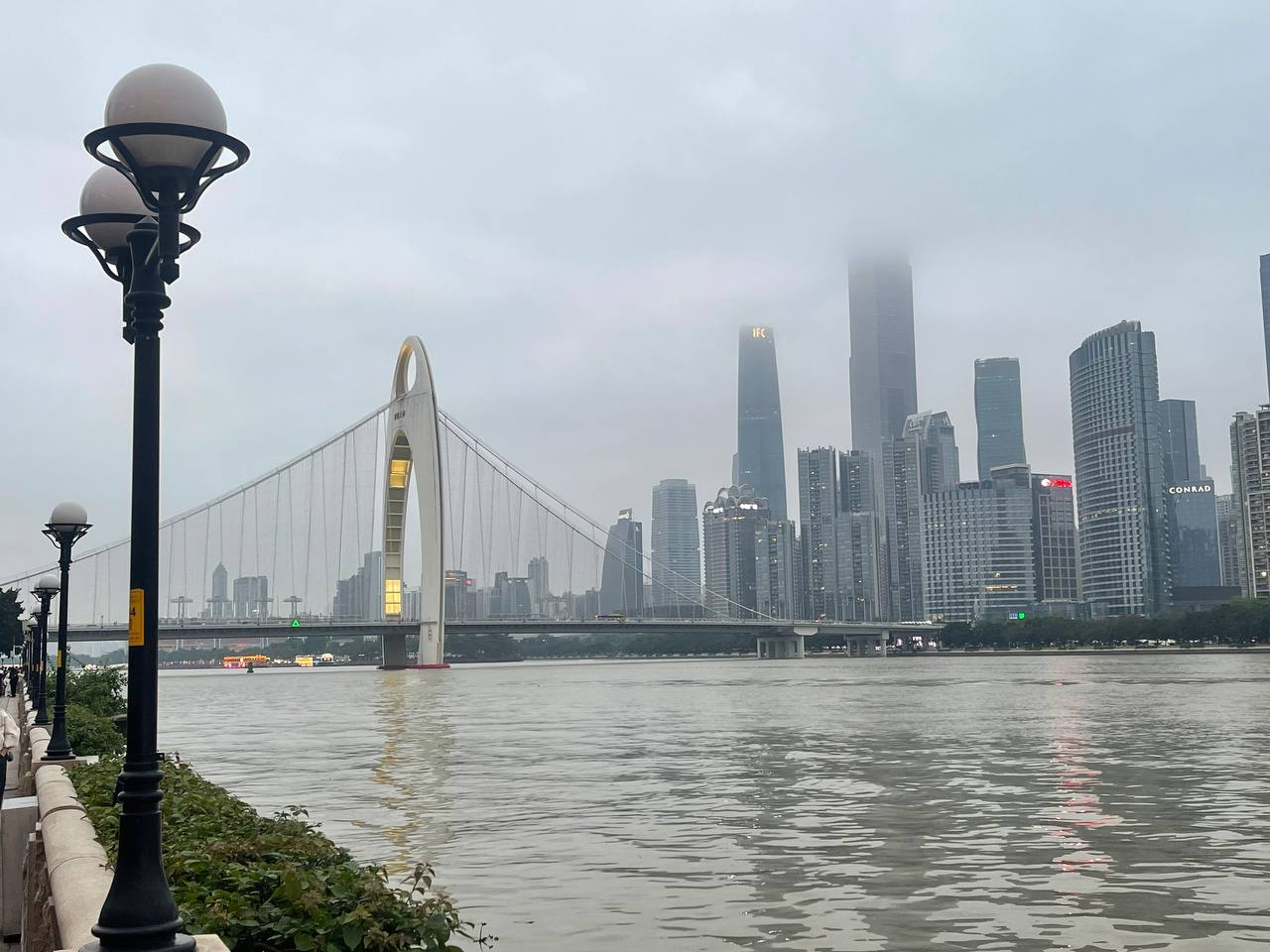 Виды прекрасные, но внимание на смог