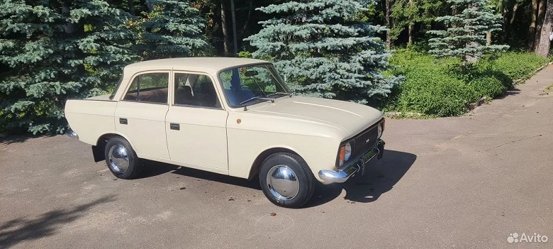 Новый «Москвич» из прошлого: в Москве продается «Москвич-412» 1987 года с пробегом всего 3 тыс. км — недорого - 3 Новый «Москвич» из прошлого: в Москве продается «Москвич-412» 1987 года с пробегом всего 3 тыс. км — недорого