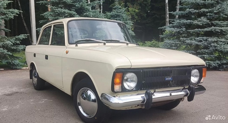 Новый «Москвич» из прошлого: в Москве продается «Москвич-412» 1987 года с пробегом всего 3 тыс. км — недорого - 1 Новый «Москвич» из прошлого: в Москве продается «Москвич-412» 1987 года с пробегом всего 3 тыс. км — недорого