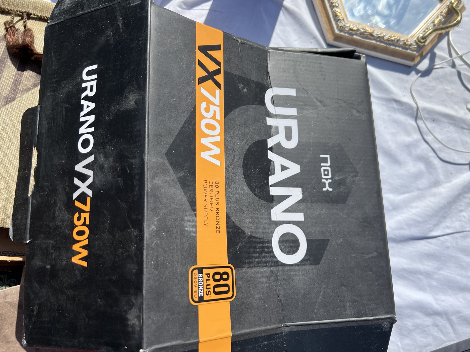 Ну что, снова испанская барахолка: от роботов-пылесосов до ноутбуков. И немного странных девайсов - 17