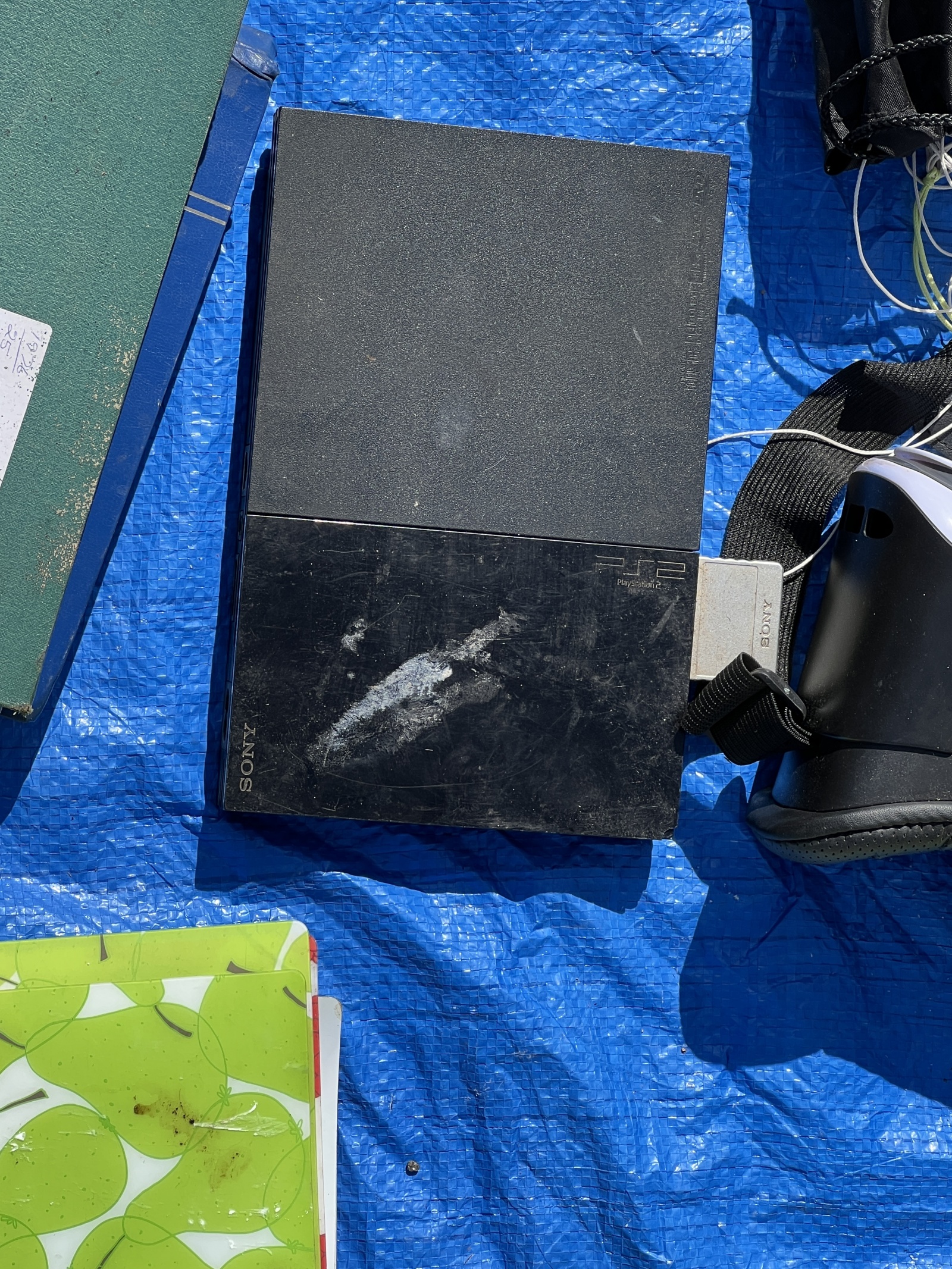 Ну что, снова испанская барахолка: от роботов-пылесосов до ноутбуков. И немного странных девайсов - 27