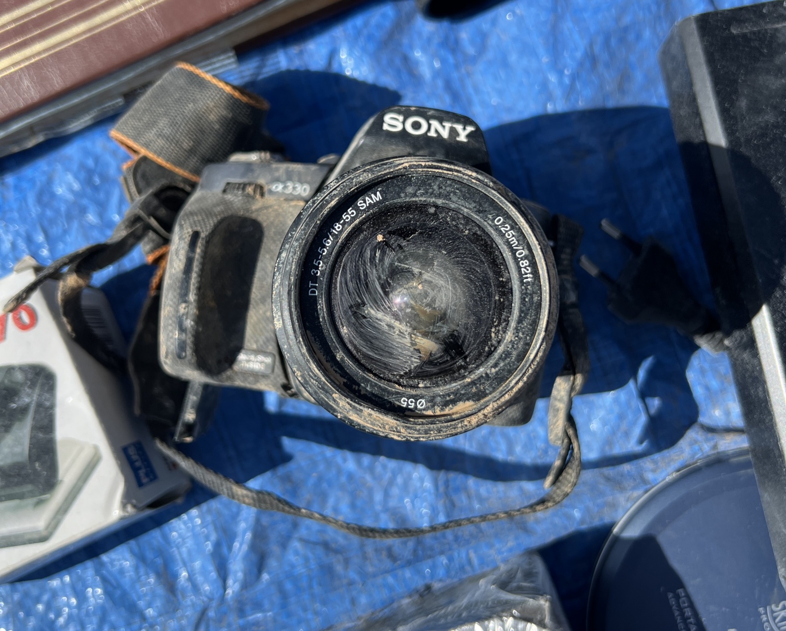 Ну что, снова испанская барахолка: от роботов-пылесосов до ноутбуков. И немного странных девайсов - 29