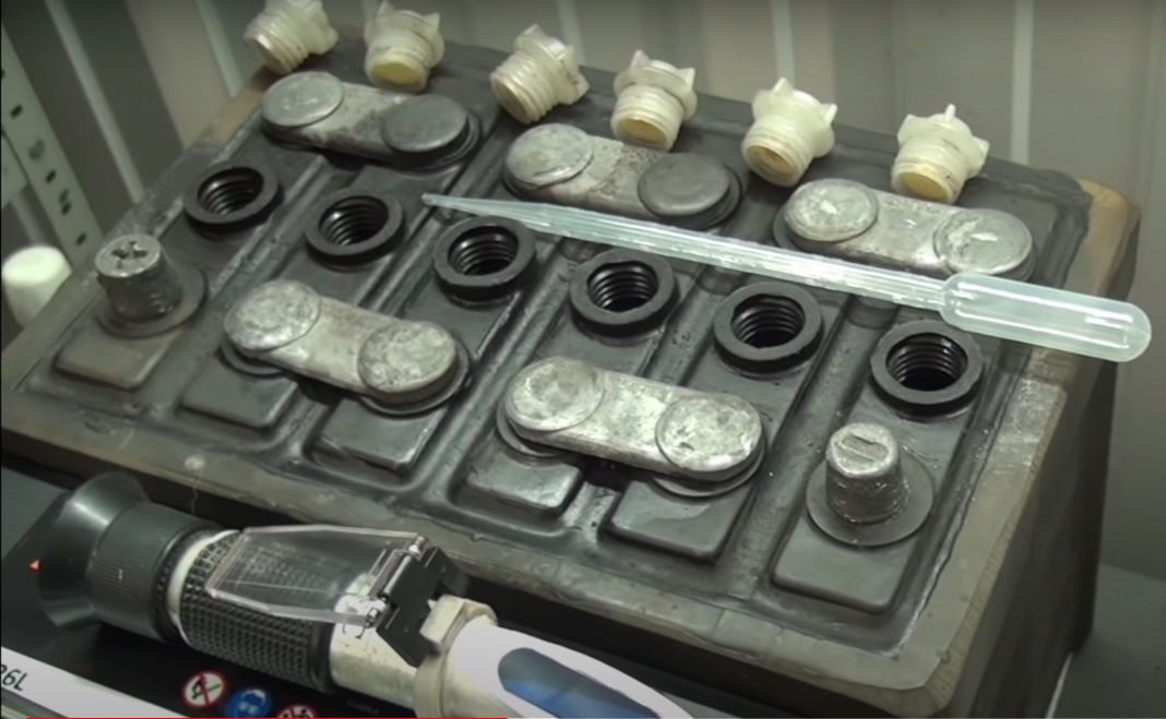 Обслуживаем «необслуживаемое»: автомобильный аккумулятор без доступа к электролиту - 2