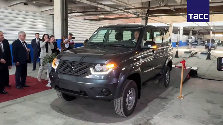 УАЗ &laquo;Патриот&raquo; начали собирать в Северной Америке, машину оценили в 29 тыс. долларов (в два раза дороже, чем в России)