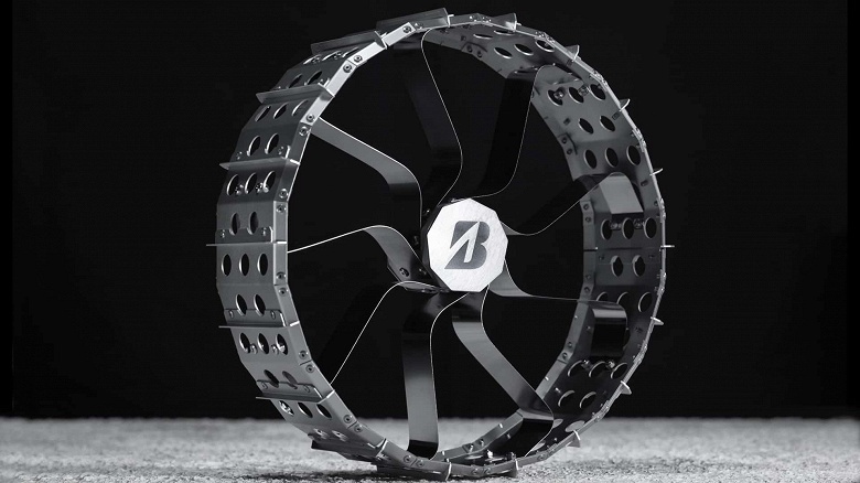 Представлены новые шины Bridgestone для космических аппаратов