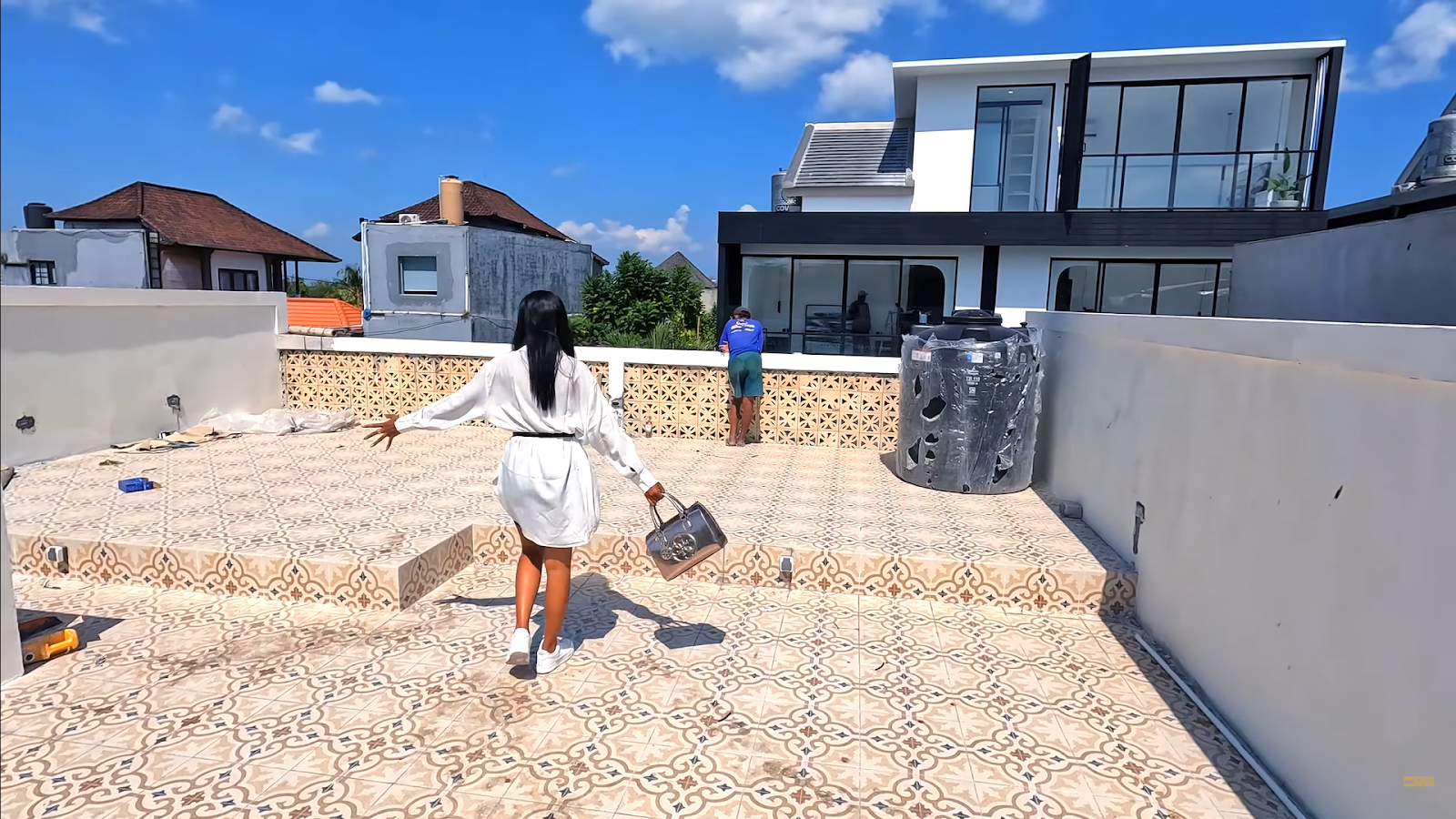 Переехал из России на райский остров, теперь плачу за школу сына 250 000 рублей в год - 5