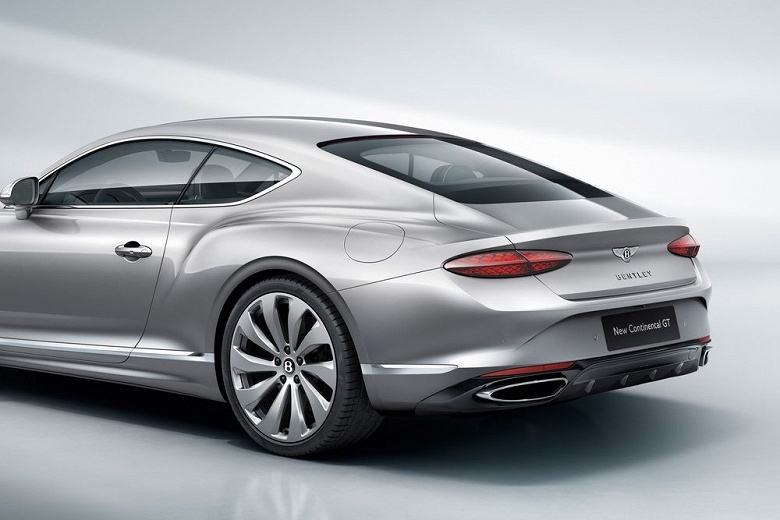 В России начали продавать Bentley Continental GT 2025 — ненамного дороже нового отечественного Aurus Senat
