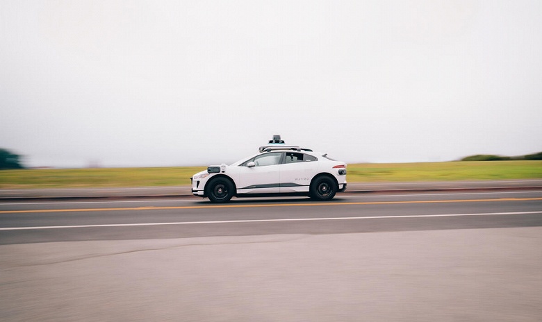 Waymo начинает тестирование беспилотных автомобилей в Токио: первый шаг за пределы США