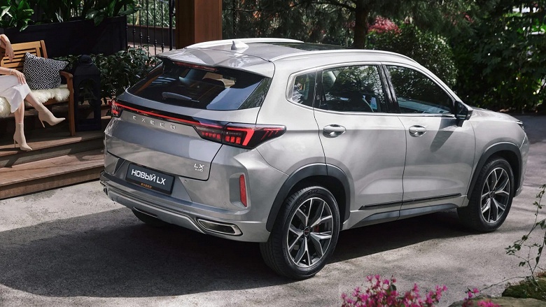 Теперь Exeed LX дороже 3 млн: базовая комплектация самого доступного кроссовера марки подорожала на 250 тыс. рублей