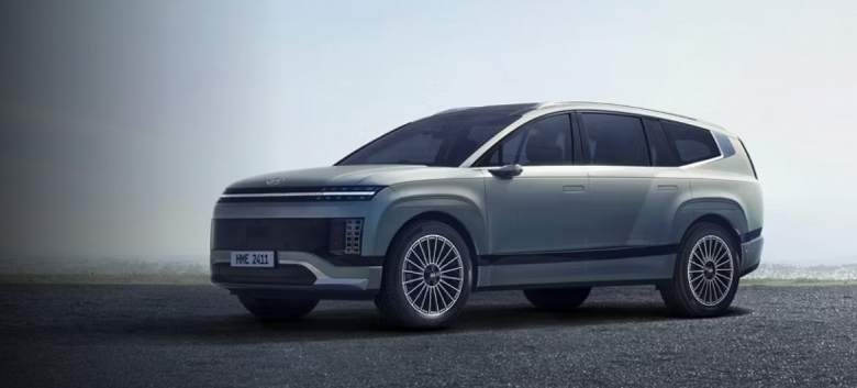 Hyundai готовится к возвращению в Россию. Компания запатентовала в России большой кроссовер Ioniq 9