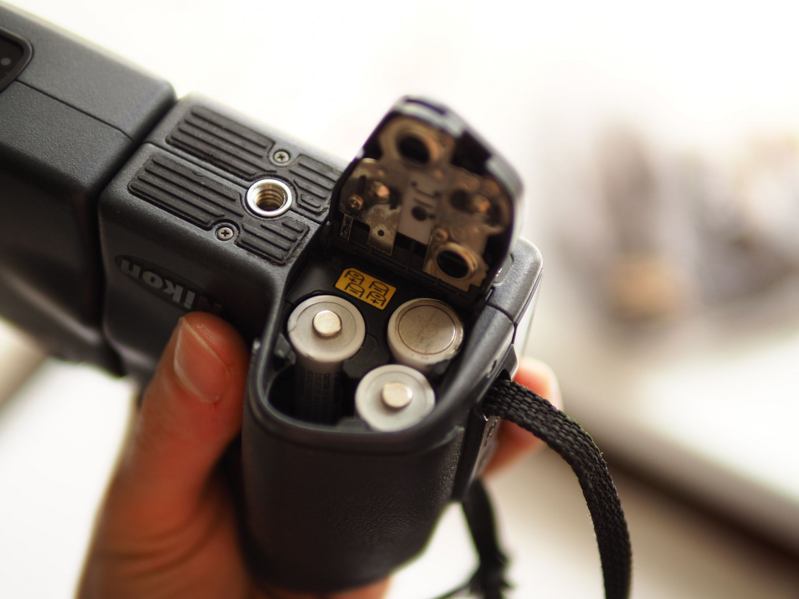 Nikon E990 — цифровой динозавр 2000 года - 3