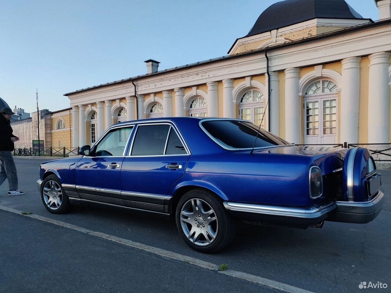 Единственный в мире Mercedes-Benz S-класс с крошечным пробегом продают за 750 000 рублей: он стилизован под Bentley - 1 Единственный в мире Mercedes-Benz S-класс с крошечным пробегом продают за 750 000 рублей: он стилизован под Bentley