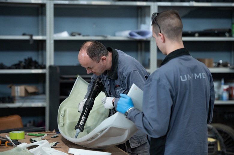 Новый 160-сильный Geely Coolray белорусского производства получит уникальный дизайн. Появились свежие фото с производства Belgee EX50