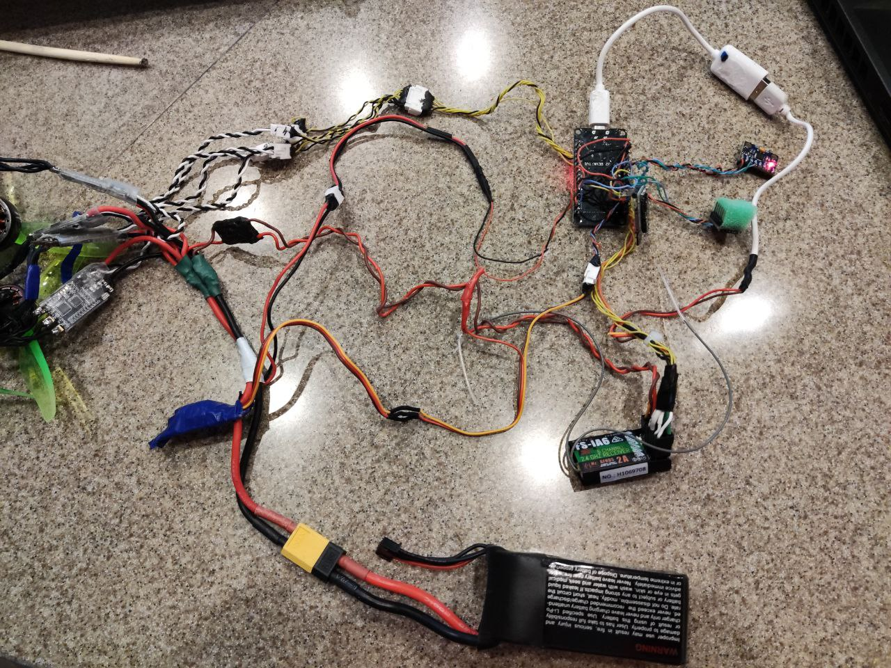 Проводка и аккумулятор