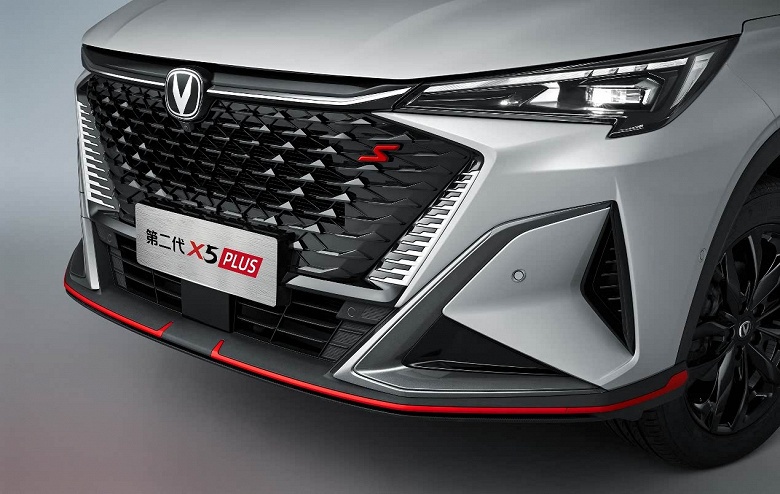 Дешевле — только даром. Кроссовер Changan X5 PLUS Whale Joy Edition оценили в 6500 долларов: 187 л.с., автоматизированная коробка, три экрана и автопарковщик - 2 Дешевле — только даром. Кроссовер Changan X5 PLUS Whale Joy Edition оценили в 6500 долларов: 187 л.с., автоматизированная коробка, три экрана и автопарковщик