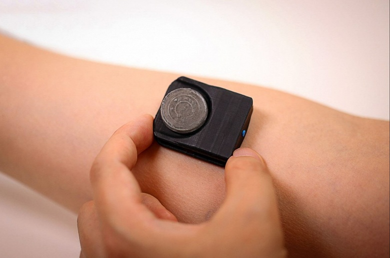 Умное устройство для контроля здоровья: анализ газов кожи позволяет удаленно следить за состоянием пациентов и получать персонализированные рекомендации - 1 Умное устройство для контроля здоровья: анализ газов кожи позволяет удаленно следить за состоянием пациентов и получать персонализированные рекомендации