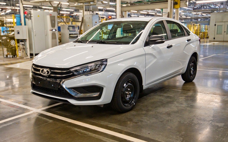 Стартовало серийное производство новой версии Lada Vesta
