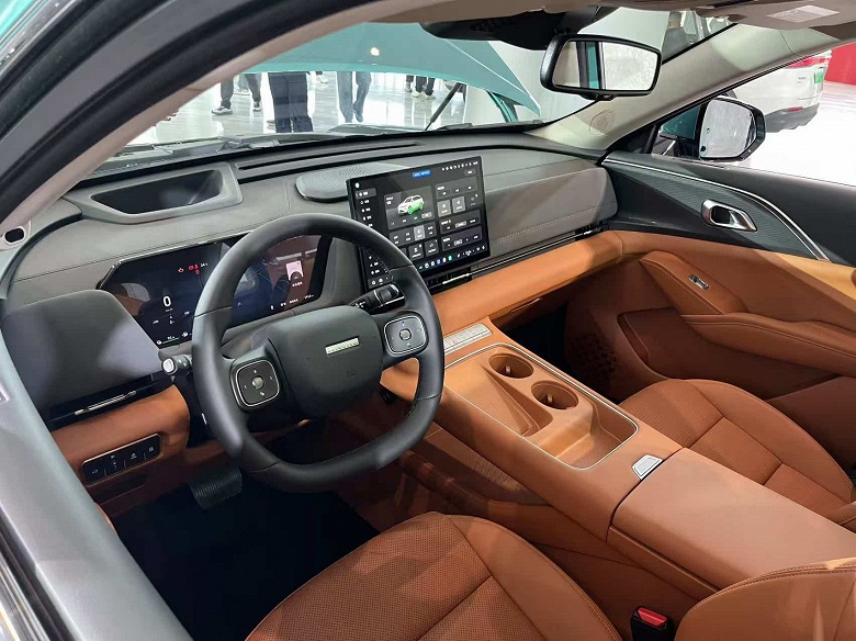 Представлен совершенно новый Haval F7, который ждут в России: размеры как у Monjaro, 323 л.с. и расход всего 4,2 л/100 км &mdash; дешево