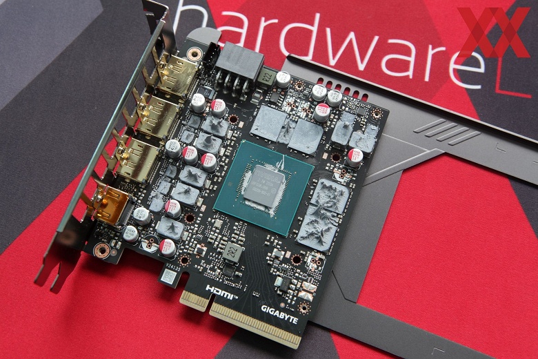 Как будто кто-то взял и отрезал половину видеокарты. Gigabyte выпустила RTX 5060 Ti на плате-огрызке длиной всего 10 см