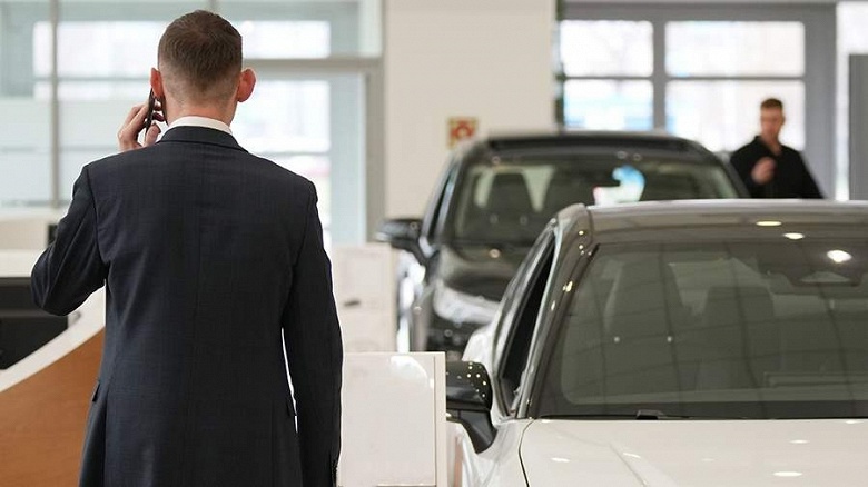 На бывшем заводе Volkswagen в России будут выпускать не только российские Chery (Tenet), но и Almaas