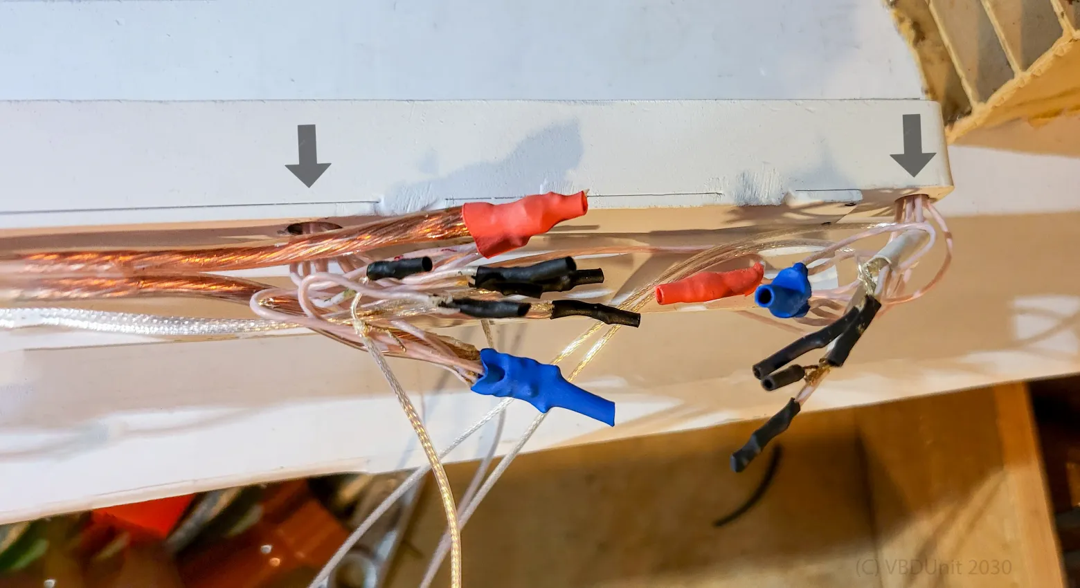 Жгём-шьём контроллеры и кормим ядерную подсветку - 34